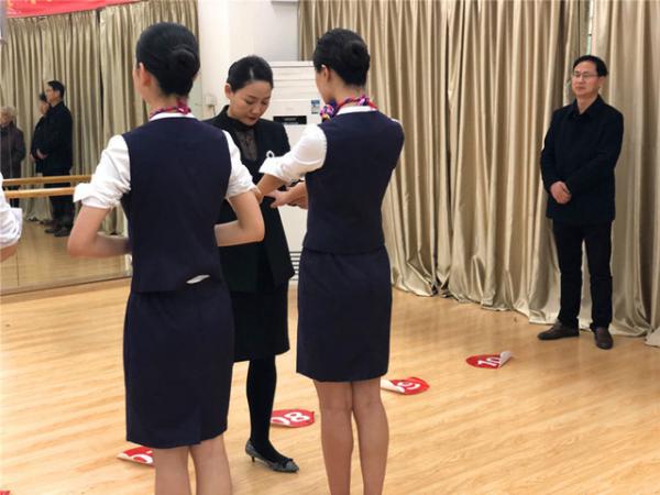 03304ȷרҵչ 춨ҵרҵϢϵ2019շѧרҵԼʵ-΢5_.jpg