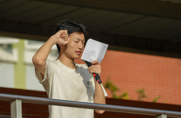 a69b9c83-06b6-4b80-ac3a-9fa93f79d6f4.png
